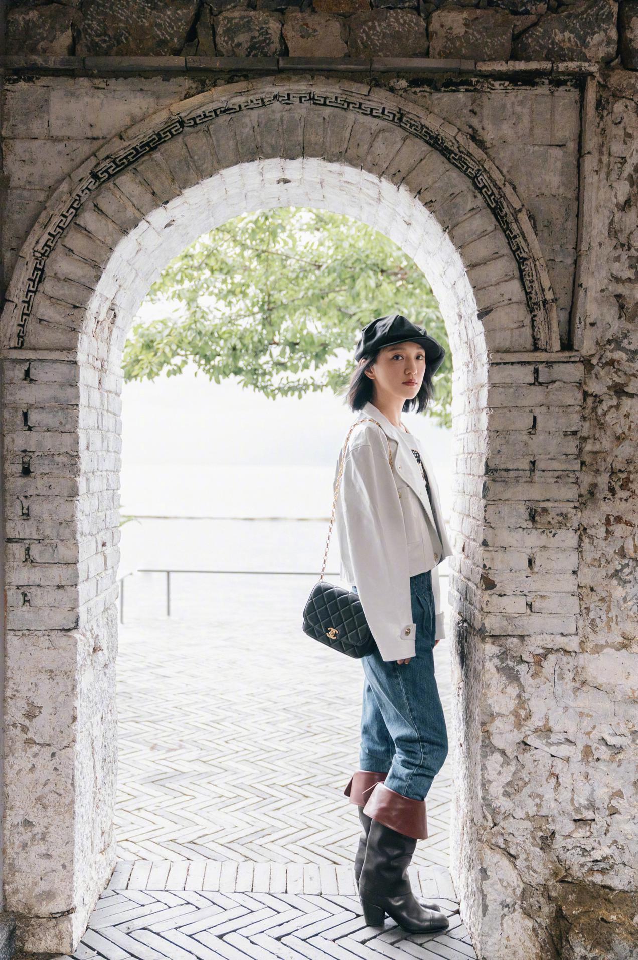 女明星的包包,女明星的包包，一场心灵与自然的奇妙旅行